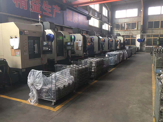 金屬破碎機(jī),鋼筋切粒機(jī),非金屬打包機(jī),廢鋼抓鋼機(jī),龍門式廢鋼剪切機(jī).jpg